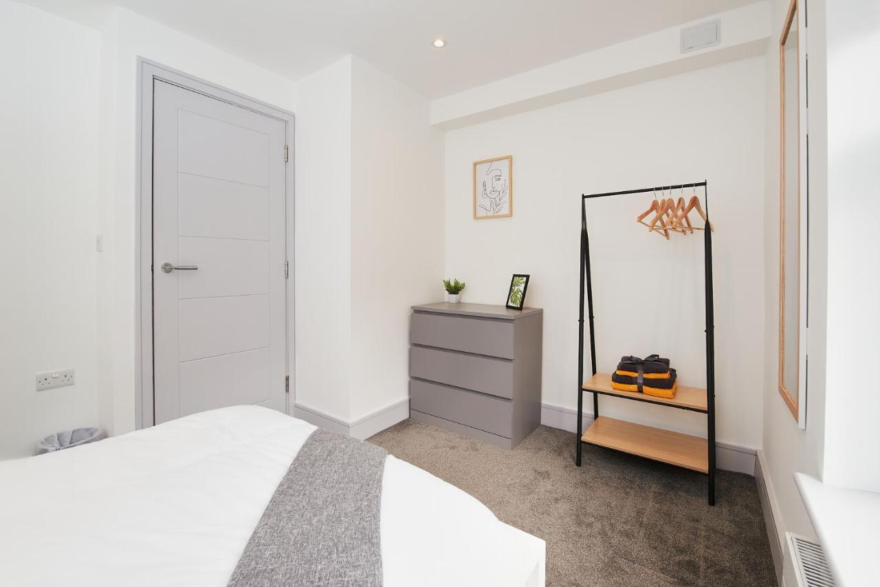 High Spec 2 Bed Apartment W/Parking Available London Eksteriør bilde