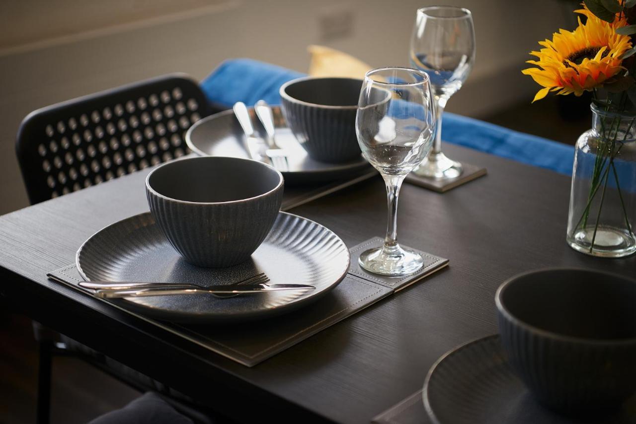 High Spec 2 Bed Apartment W/Parking Available London Eksteriør bilde