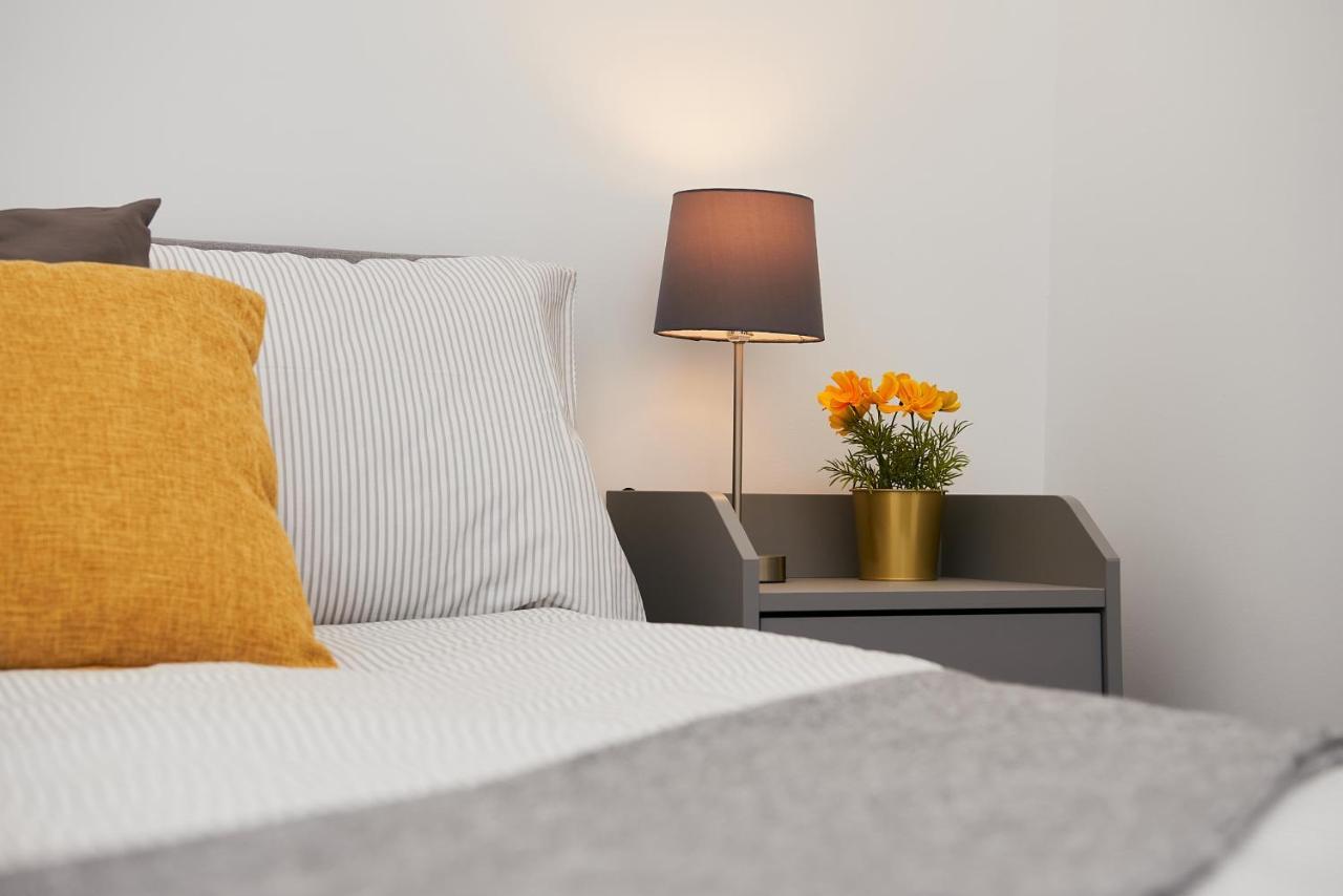 High Spec 2 Bed Apartment W/Parking Available London Eksteriør bilde