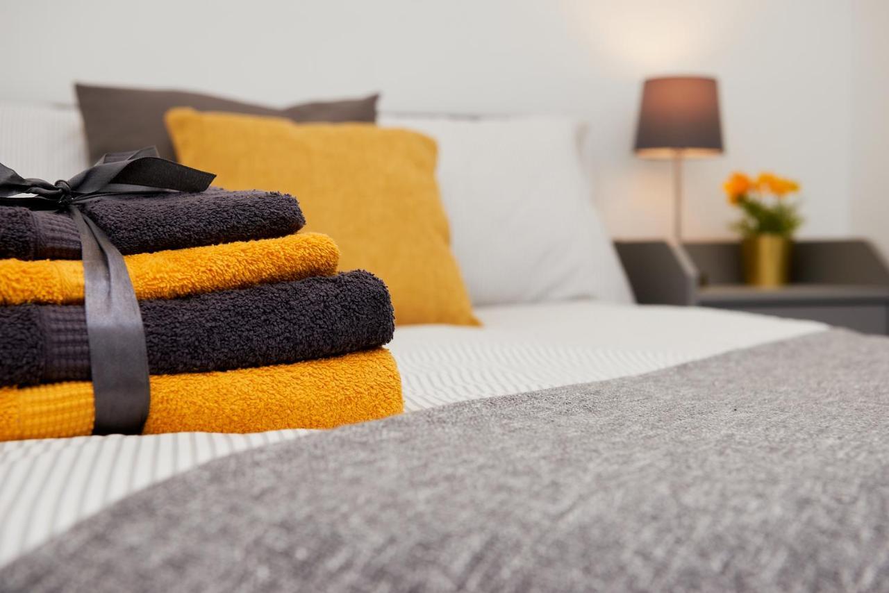 High Spec 2 Bed Apartment W/Parking Available London Eksteriør bilde